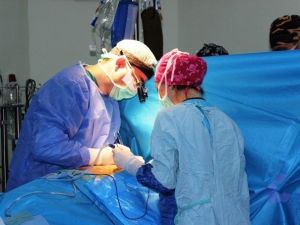 Çanakkale’de Karotis Endarterektomi Ameliyatı Gerçekleştirildi