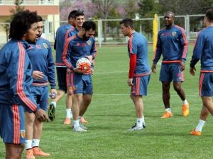 Hakan Kutlu: "Bu Takım Süper Lig’deki Hayatını Devam Ettirecek"