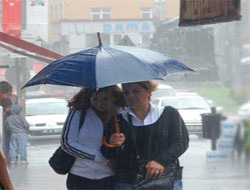 Bugüne Dikkat! Yağışlı Hava Geliyor