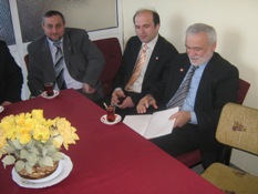 Uzun Artvinlilerden destek istedi