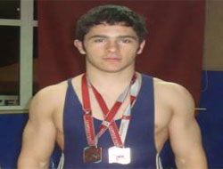 Rizeli güreçilerimiz 3 madalya ile döndü