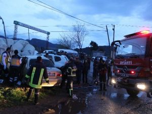 Salihli’de Korkunç Kaza: 5 Ölü, 2 Yaralı