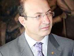 İlhan Cihaner milletvekilliği için istifa etti