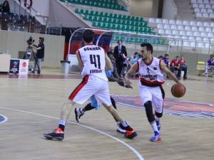 Eskişehir Basket Evinde Yenildi