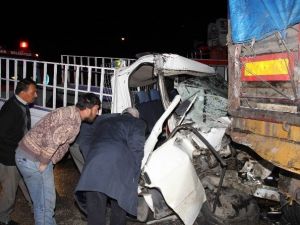 188 Promil Alkollü Sürücü Ölüme Sürdü: 1’i Bebek 2 Ölü, 5 Yaralı