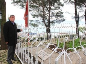 Ali Şükrü Bey Kabri Başında Dualarla Anıldı