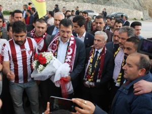 Elazığ Ve Malatyalı Taraftarlardan Teröre Ortak Tepki