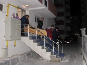 Piknik Tüpünün Gazını Açarak İntihar Etti