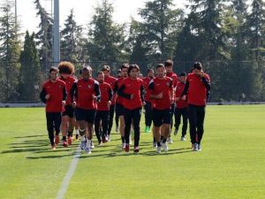 Denizlispor Milli Maç Arasını İyi Değerlendirdi