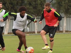 Akhisar Belediyespor’da Antalyaspor Hazırlıkları