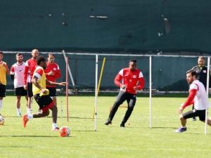 Antalyaspor, Akhisar Belediyespor Mesaisine Devam Etti