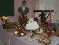 Öğrenciler Çay Kökünden Sehpa Yaptı