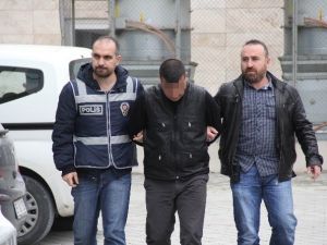 31 Yıl Hapis Cezası Alan Kasa Hırsızı Sahte Kimlikle Yakalandı