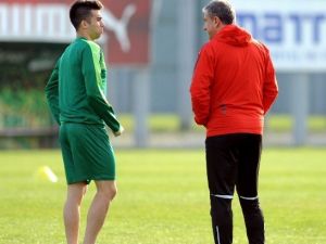 Bursaspor’da Sivasspor Mesaisi Sürüyor