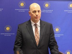 Büyükelçi Uras: “Göçmen Kaçakçıları Zarar Görecekler”