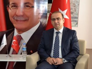 Ak Parti Malatya Milletvekili Taha Özhan: