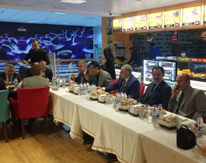 Rektör Karaman’dan Teşekkür Yemeği