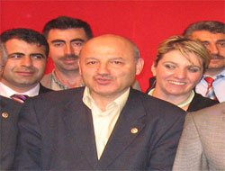 Ak Parti'nin Hizmetlerini Muhalefet Rüyasında Göremez