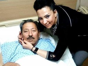 Sağlığına Radikal Sistektomi Ameliyatıyla Kavuştu