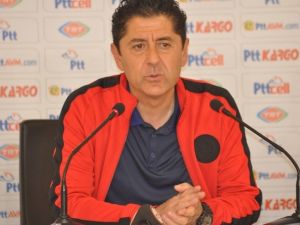 Ümit Metin Yıldız: "Oyuncularımın Performansından Çok Memnunum"