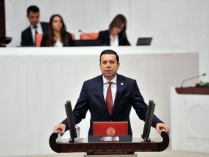 Vekil Kaya: "Çeşme Ve Dikili’ye Mülteci Kampı Kurulmayacak"