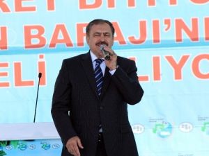 Bakan Eroğlu: "Eskiden Bir Gölet 22 Yılda Bitiriliyordu, Şimdi Bir Baraj 18 Ayda Tamamlanıyor"