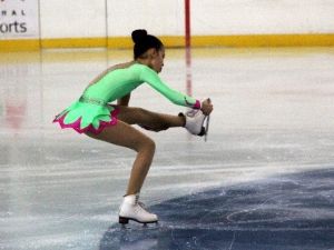 Erzurum’da Artistik Paten Teşvik Yarışması’nda Küçük Sporcular Nefes Kesti