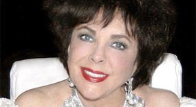 Elizabeth Taylor hayatını kaybetti