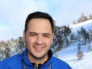 Op. Dr. Demirel: "Kepçe Kulak Özgüveni Zedeliyor"