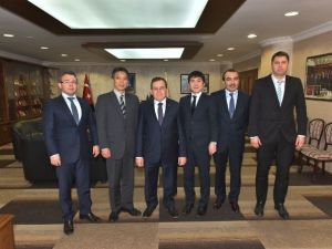 “Türk İş Adamları Japonlar’a Göre Daha Cesaretli”