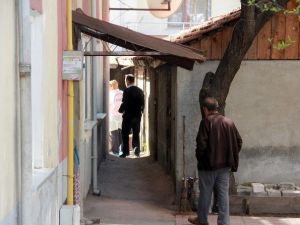 Bolu’da Yalnız Yaşayan Kadın Evinde Ölü Bulundu