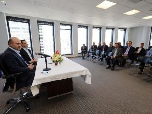 Bakan Işık, Abd’de Türk İşadamları Ve Müslüman Toplum Temsilcileriyle Görüştü