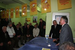Bıyık: Yanına gidebileceğini seç.!