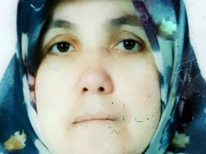 Kızının Yaptığı İğneden Sonra Rahatsızlanan Kadın Öldü