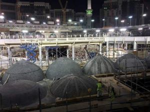 Kabe’deki 2 Katlı Portatif Tavaf Ünitesi Sökülmeye Başlandı