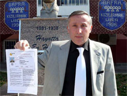 30 yıldır aralıksız sınava giriyor