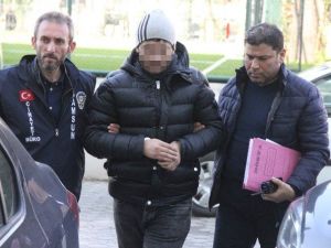 Ruhsatsız Silahla Yakalanan Genç Tutuklandı