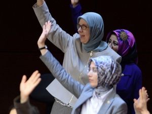 Meclis’te Bakan Ramazanoğlu’na Destek