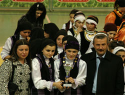 Rize'de halk oyunları yarışmaları sona erdi