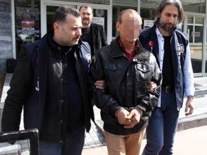 Kendisini Uyaran Şahsı Bıçaklayan Saldırgan Adliyede