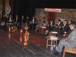 Rize'de Türkü Gecesi Büyüledi