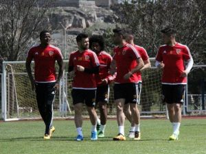 Kayserispor, Antalya’ya Bileniyor