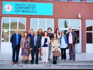 Çaycuma Tegv’den Öğrencilere Kariyer Desteği