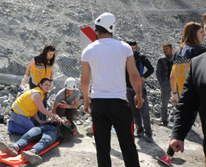 Artvin'de kaya temizliği yapan dağcılar düştü 1 ölü, 4 yaralı