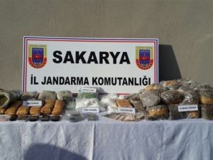 Sakarya Ve İstanbul’da Eş Zamanlı Uyuşturucu Operasyonu