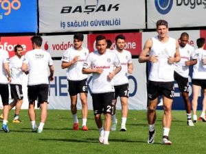 Beşiktaş’ta Neşeli İdman