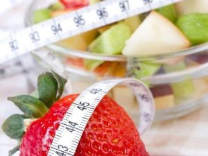 Diyetisyen Işın Sayın: “Sadece Meyve Yiyerek Zayıflamaya Çalışmak Kanser Riskini Arttırıyor”