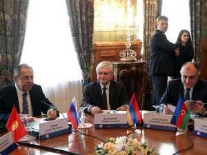 Azerbaycan Ve Ermenistan Dışişleri Bakanları Moskova’da Bir Araya Geldi