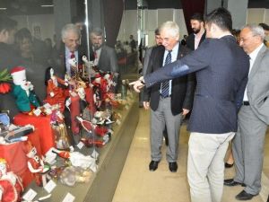Çocuklar Sanal Dünyadan Çıkıp Geleneksel Oyuncaklarla Tanıştı