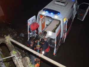 Eski Erkek Arkadaşıyla Tartıştı, Sinirlenince Kendisini Dereye Attı